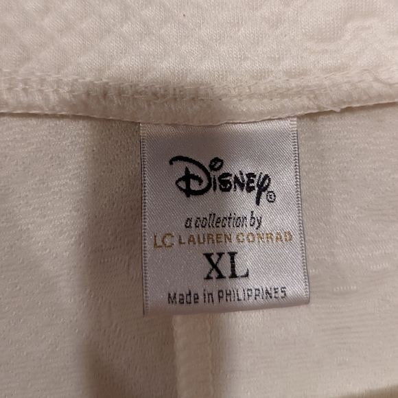 Disney themed White Textured Skirt - Picture 5 of 6